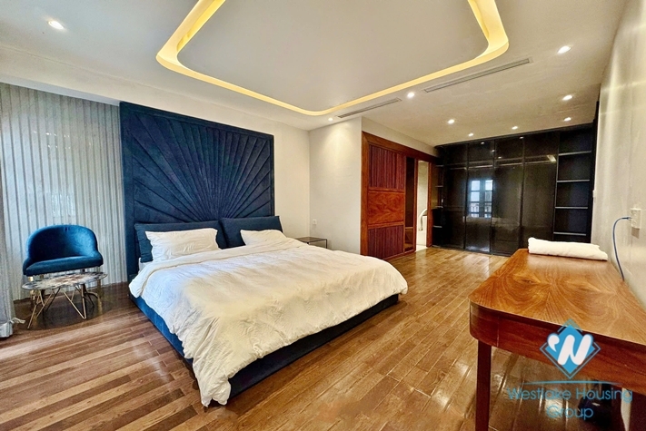 Garden 4 bedrooms house for rent in Tay Ho, Ha Noi